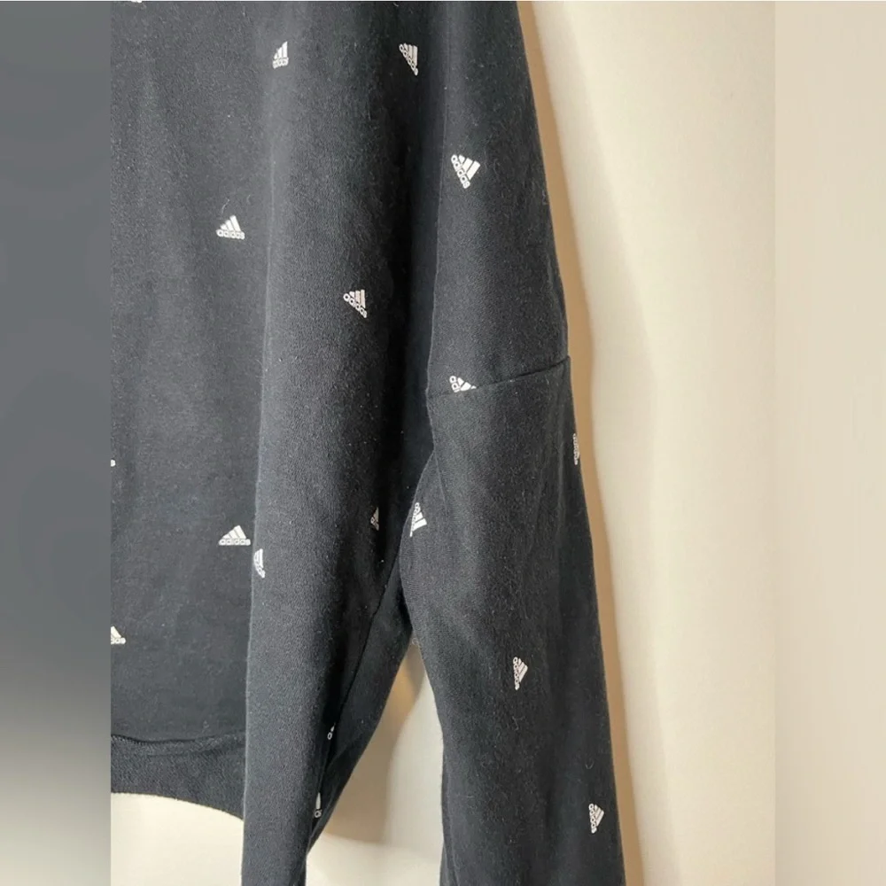 Adidas - Crewneck Long Sleeve - Size XL - Picture 4 of 9